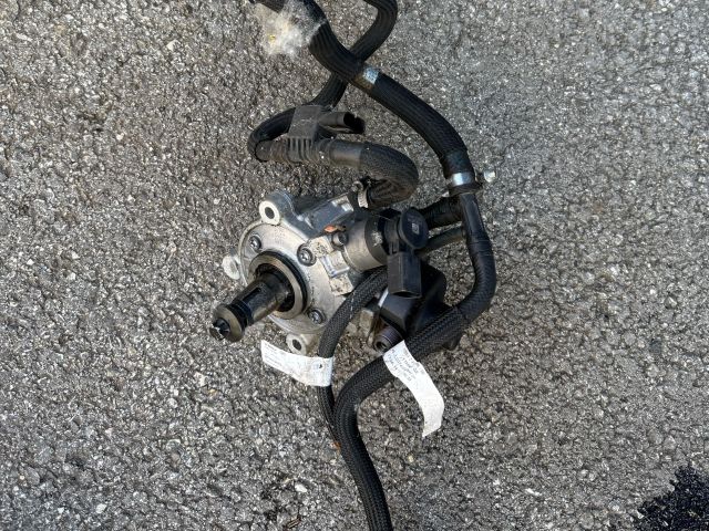 bontott BMW 1 Nagynyomású Szivattyú