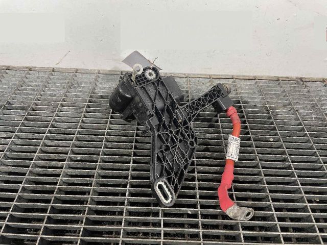 bontott BMW 1 Akkumulátor Relé