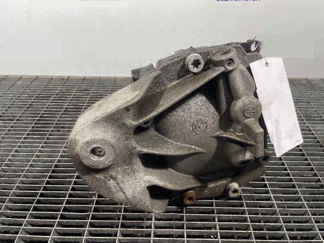 bontott BMW 1 Differenciálmű Tartó Bak