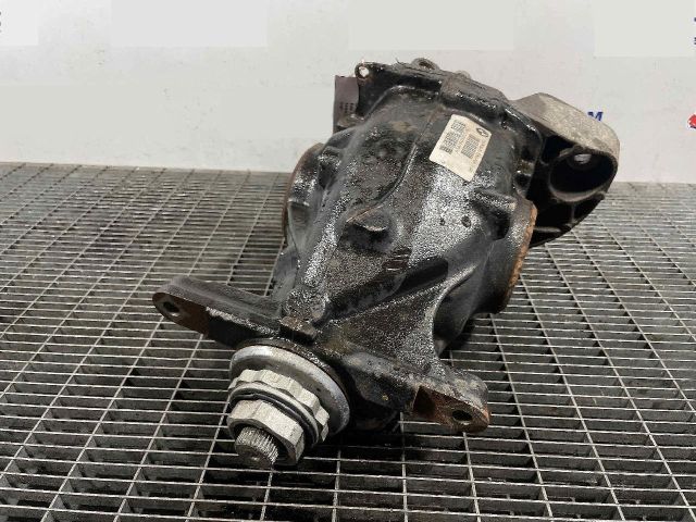 bontott BMW 1 Differenciálmű Tartó Bak