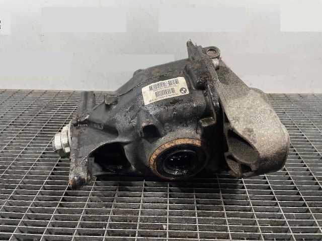 bontott BMW 1 Differenciálmű Tartó Bak