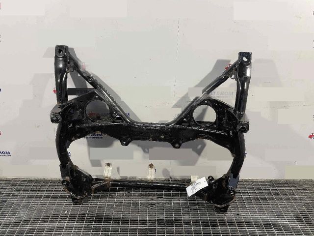 bontott BMW 1 Első Bölcső