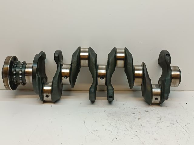 bontott BMW 1 Főtengely (Magában)