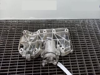 bontott BMW 1 Generátor Tartó Bak