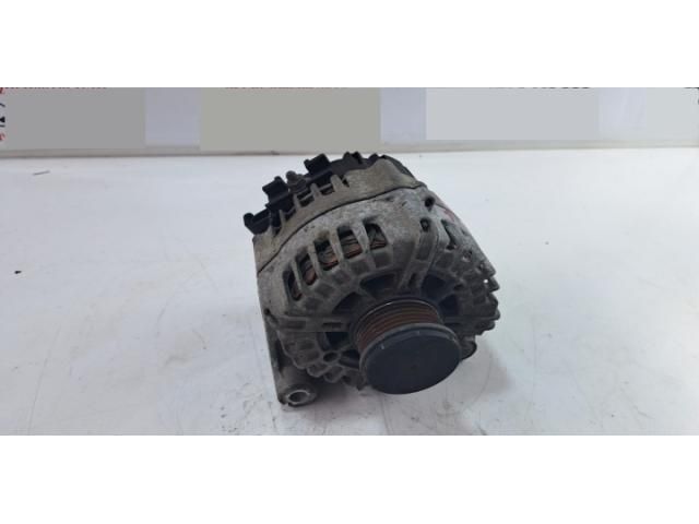 bontott BMW 1 Generátor