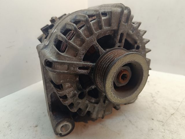 bontott BMW 1 Generátor