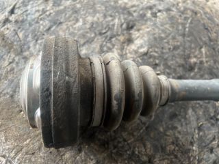 bontott BMW 1 Jobb Féltengely