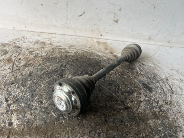 bontott BMW 1 Jobb Féltengely