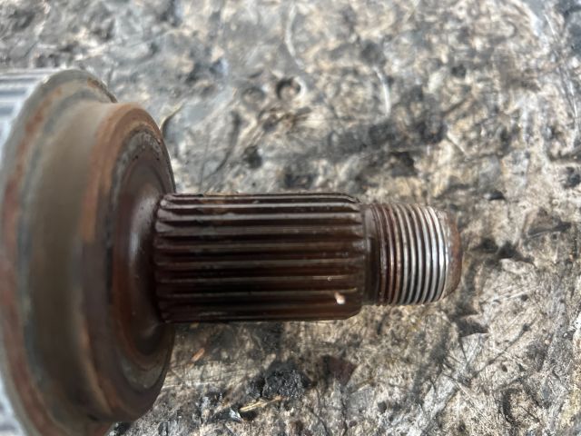 bontott BMW 1 Jobb Féltengely