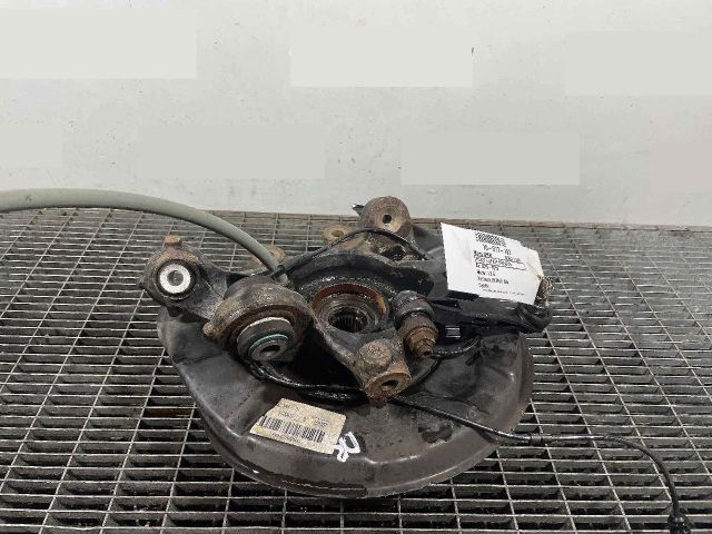 bontott BMW 1 Jobb hátsó Csonkállvány