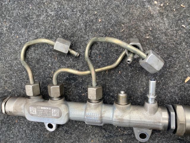 bontott BMW 1 Közösnyomócső