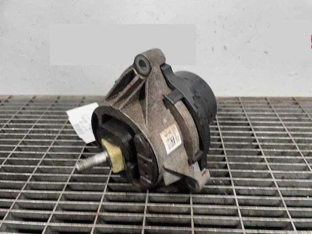 bontott BMW 1 Motor Tartó Bak (Pozíciófüggetlen)