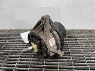 bontott BMW 1 Motor Tartó Bak (Pozíciófüggetlen)