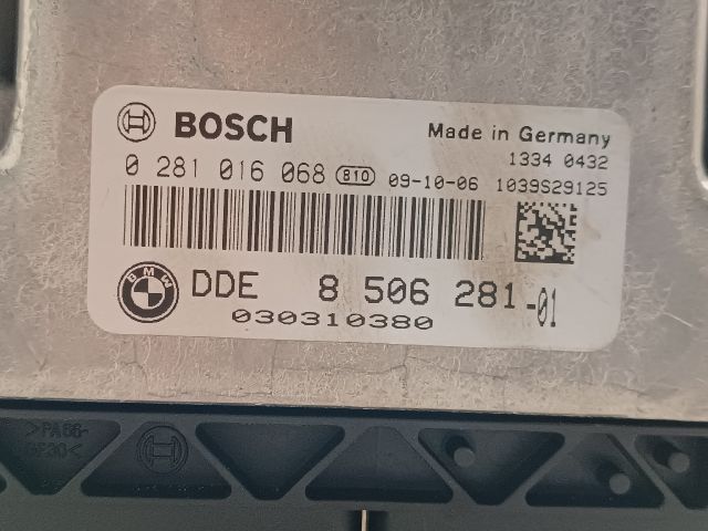 bontott BMW 1 Motorvezérlő