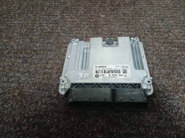 bontott BMW 1 Motorvezérlő