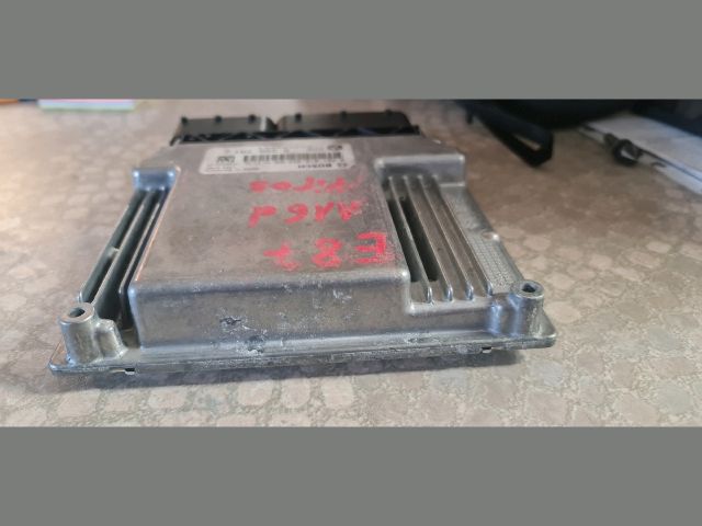 bontott BMW 1 Motorvezérlő