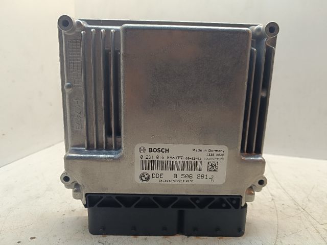 bontott BMW 1 Motorvezérlő