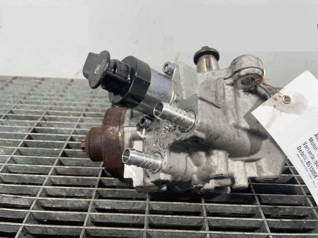 bontott BMW 1 Nagynyomású Szivattyú