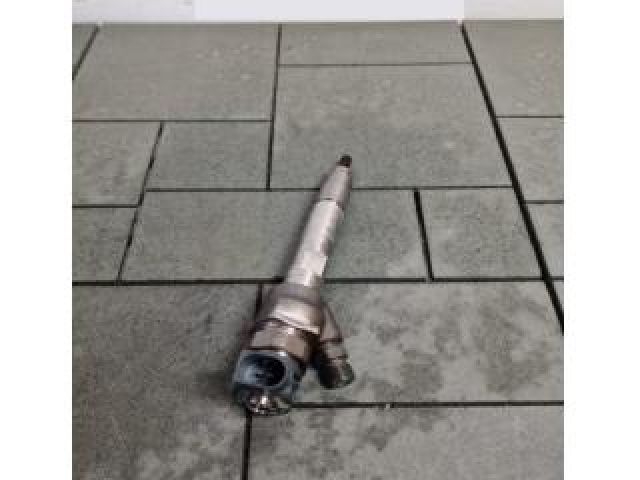 bontott BMW 1 Porlasztó (1 db)