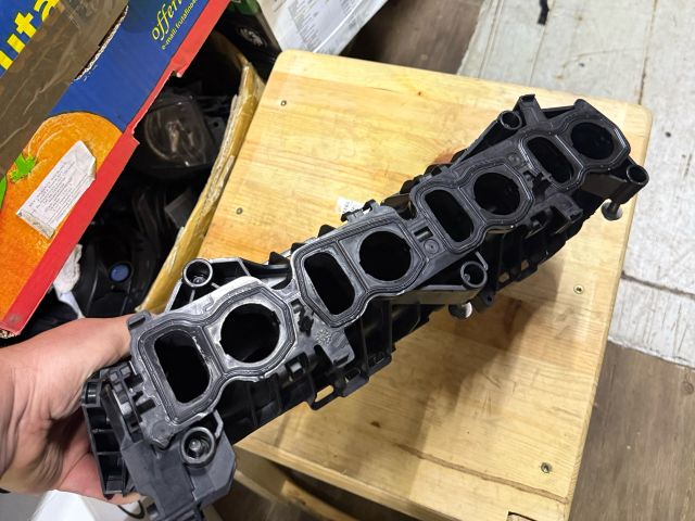 bontott BMW 1 Szívósor