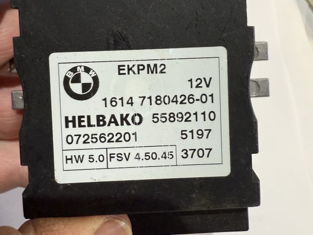 bontott BMW 1 Üzemanyag Szivattyú Relé