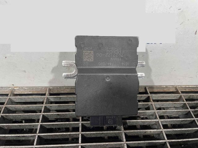 bontott BMW 1 Üzemanyag Szivattyú Relé