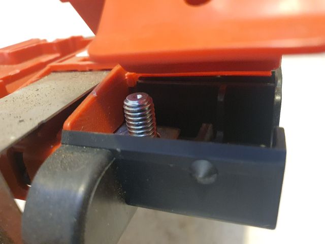 bontott BMW 1 Biztosítéktábla Motortér