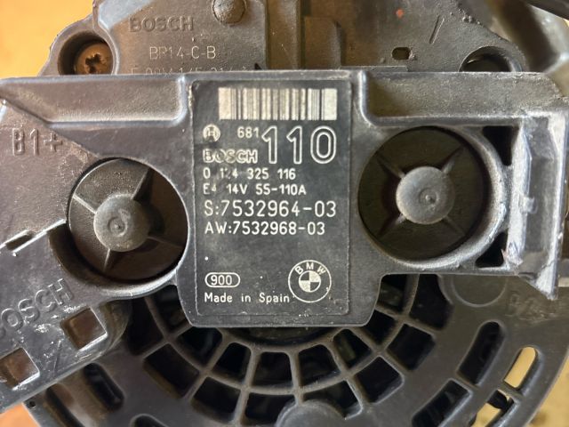 bontott BMW 1 Generátor