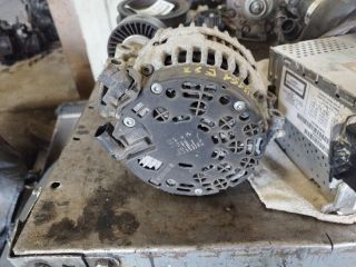 bontott BMW 1 Generátor