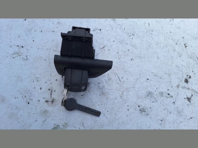 bontott BMW 1 Gyújtáskapcsoló Házzal