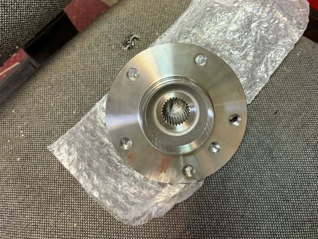 bontott BMW 1 Hátsó Kerékagy (Pozíciófüggetlen)