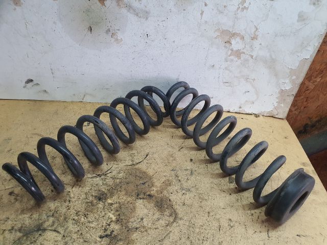 bontott BMW 1 Hátsó Rugó Pár