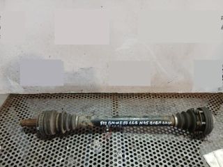 bontott BMW 1 Jobb hátsó Féltengely