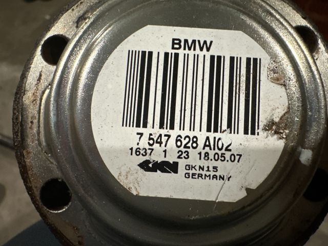 bontott BMW 1 Jobb hátsó Féltengely