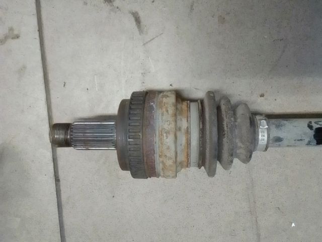 bontott BMW 1 Jobb hátsó Féltengely