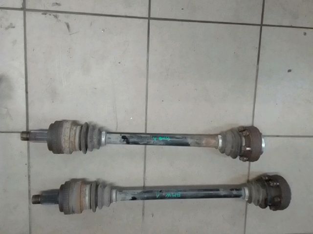 bontott BMW 1 Jobb hátsó Féltengely