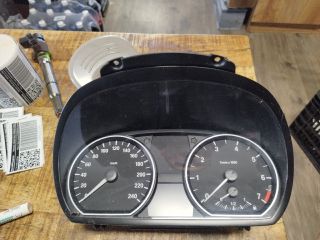 bontott BMW 1 Kilométeróra