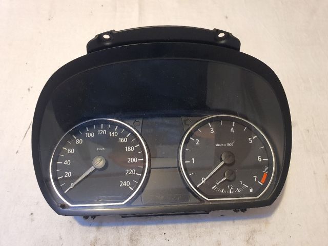 bontott BMW 1 Kilométeróra