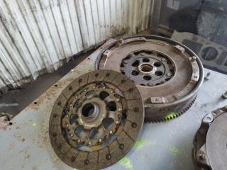 bontott BMW 1 Kuplung Szett Lendkerékkel