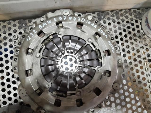 bontott BMW 1 Kuplung Szett (Szerkezet, Tárcsa)