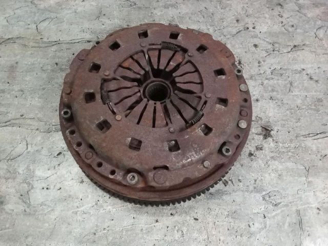 bontott BMW 1 Kuplung Szett (Szerkezet, Tárcsa)