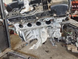 bontott BMW 1 Motor (Fűzött blokk hengerfejjel)