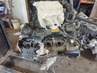 bontott BMW 1 Motor (Fűzött blokk hengerfejjel)