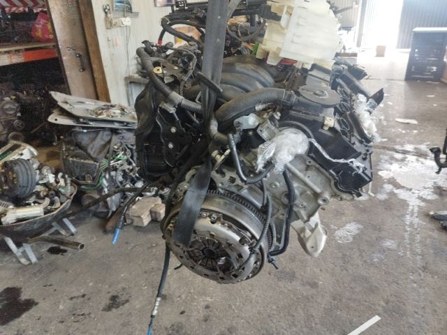 bontott BMW 1 Motor (Fűzött blokk hengerfejjel)