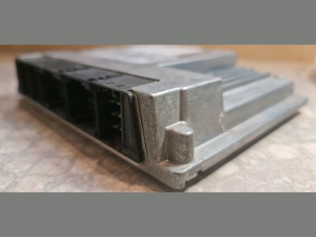 bontott BMW 1 Motorvezérlő