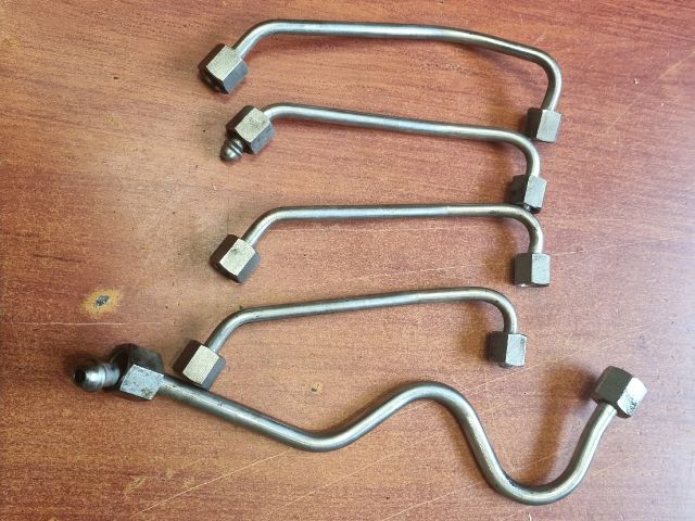 bontott BMW 1 Nagynyomású Üzemanyag Gyűjtőcső