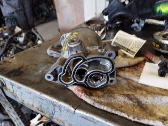 bontott BMW 1 Olajszűrő Ház