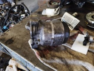 bontott BMW 1 Olajszűrő Ház