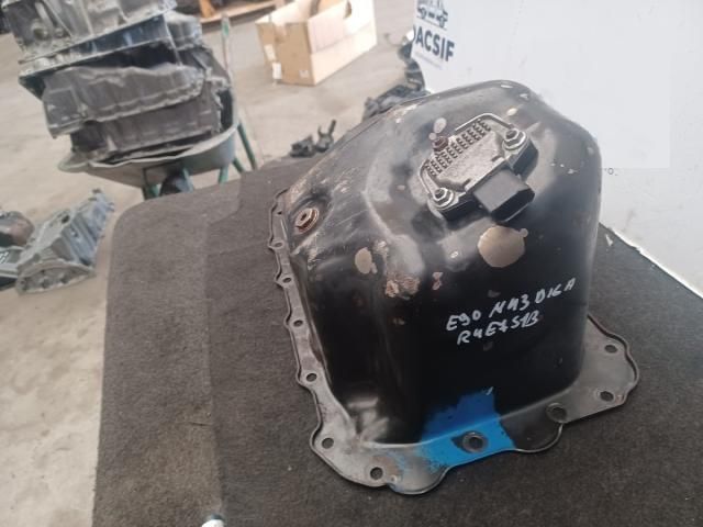 bontott BMW 1 Olajteknő