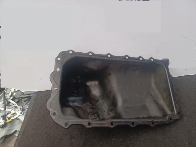 bontott BMW 1 Olajteknő